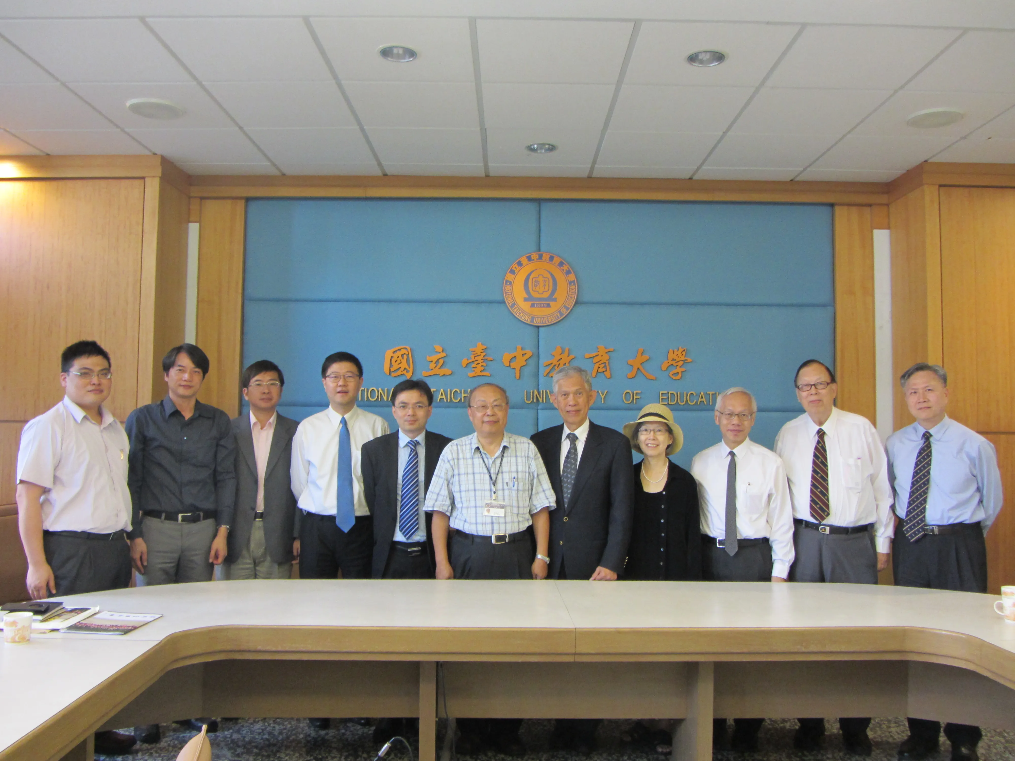 1041014 香港田家炳基金會參訪交流 第7張